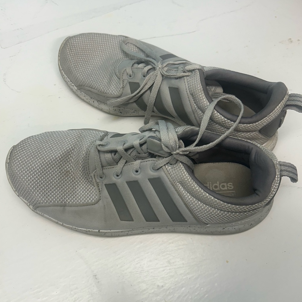 Women’s size 11/ Men’s size 9.5 adidas shoes